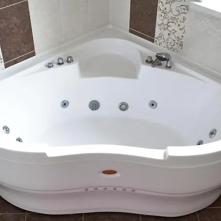 Jacuzzi Luxe * Minsk